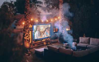 Comment créer votre propre salle de cinéma en plein air